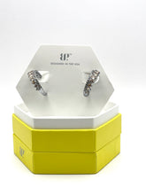 She's a Keeper-RBP7864