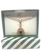 Multi Faceted Queen-NK47350