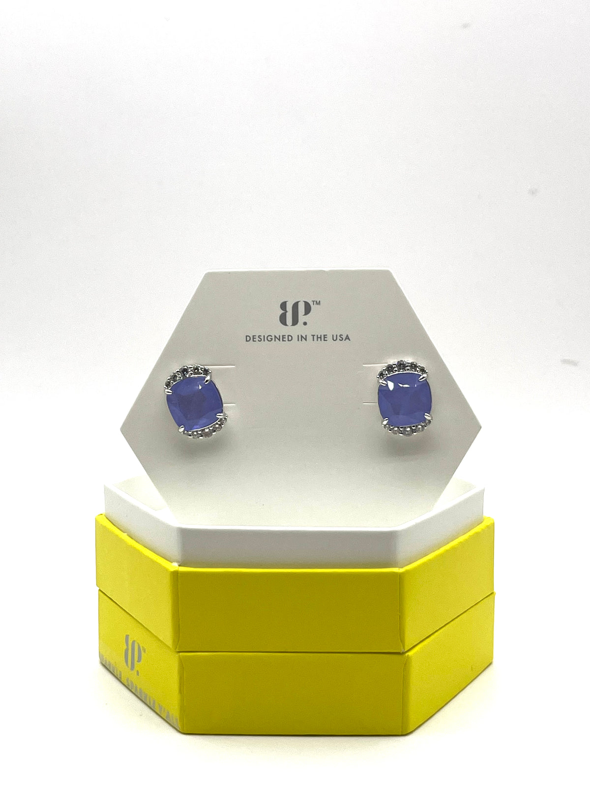 Empowered Diva-ER48998