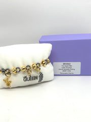 The Queen Bee-BR30822