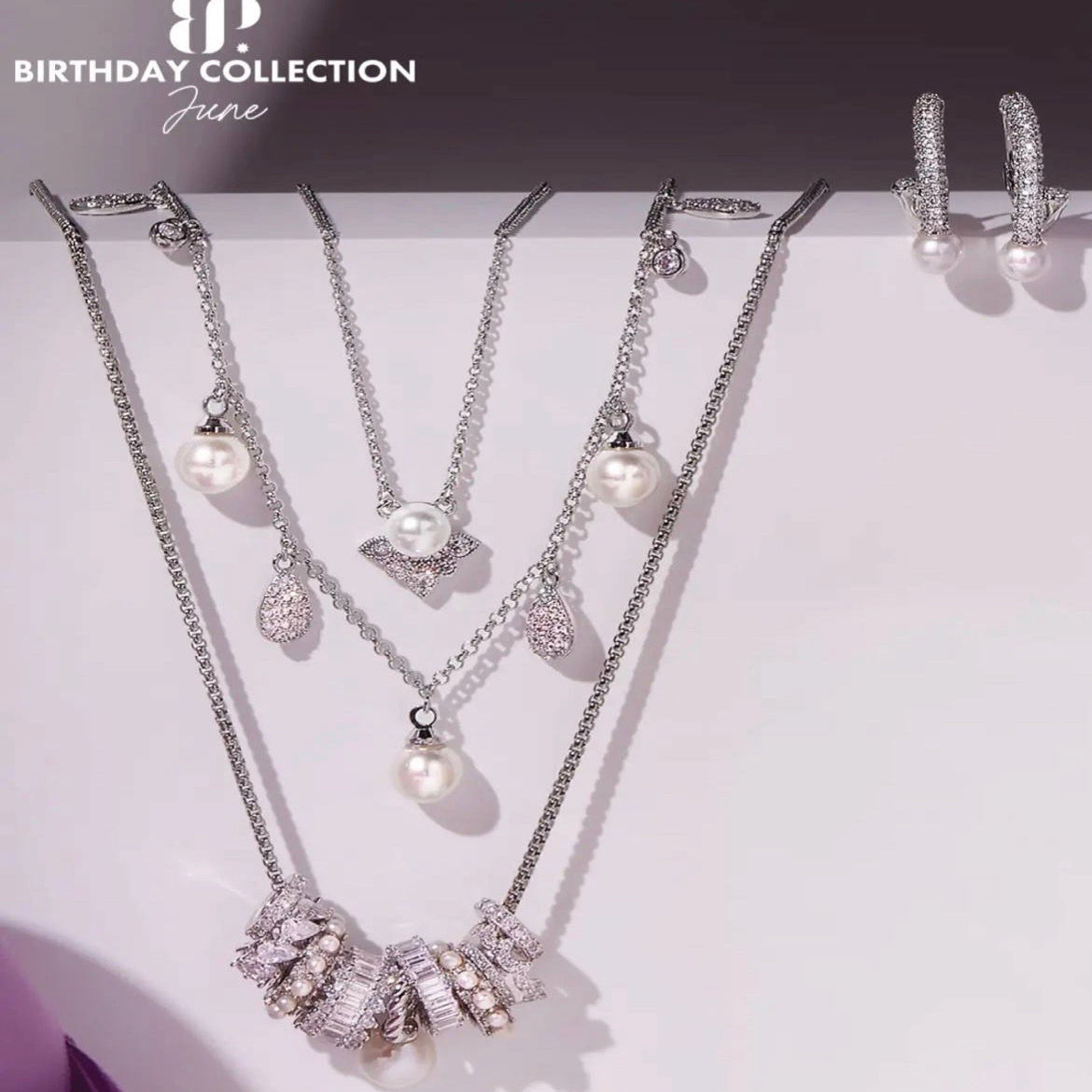 June 2026 Earrings - Surprise